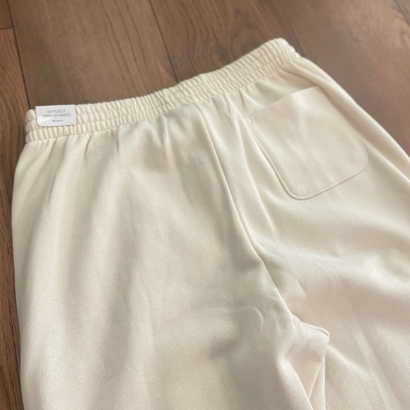 PINK Victoria’s Secret NWT Ivy Fleece Wide Leg Pants High Rise in Cream Sz Large - Picture 12 of 14